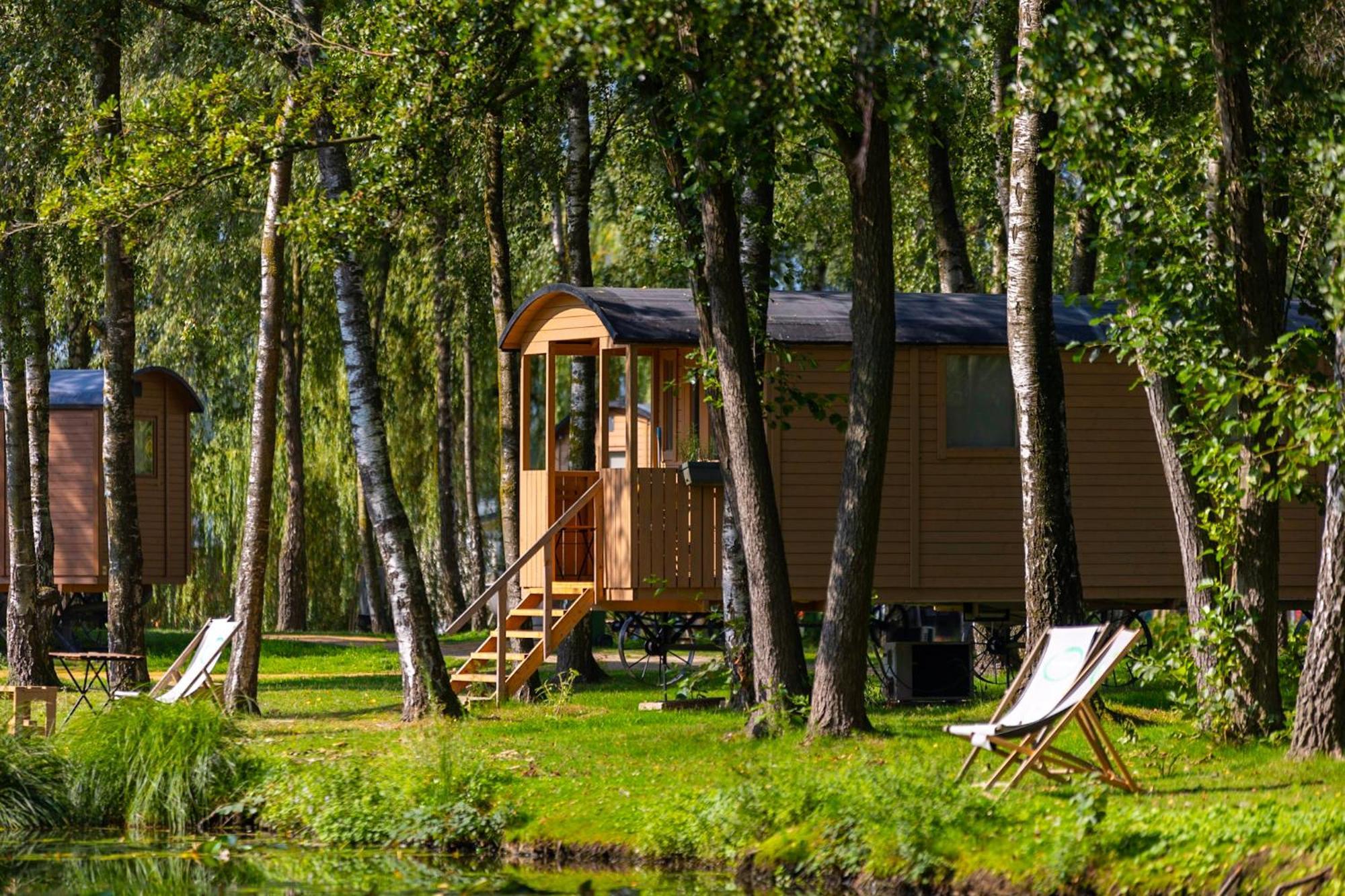 Glamping Limburg - Nabij Nationaal Park Hoge Kempen Bed & Breakfast